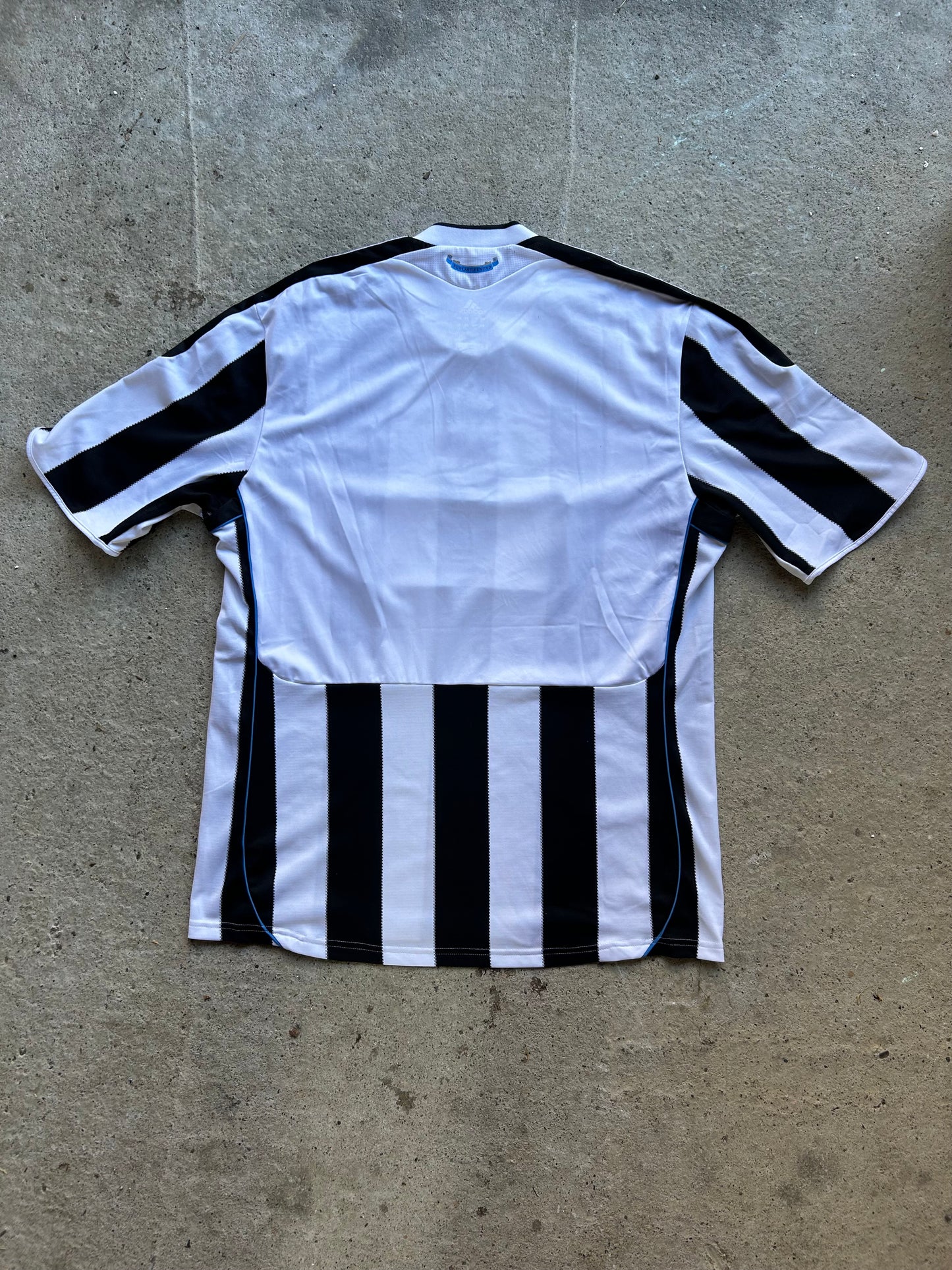 Newcastle United 2009 Size L