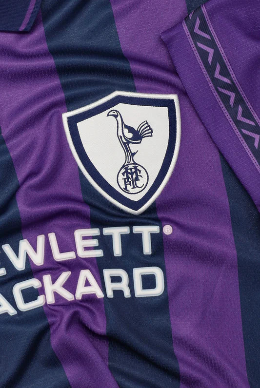 Retro Tottenham Hotspur Away Shirt 1995/1996